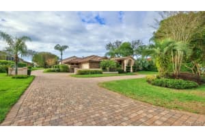 932 Fir Street, Micco, FL 32976 - MLS#1068021