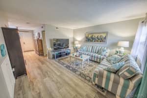 1026 Morgan Circle, Palm Bay, FL 32905 - MLS#1068175