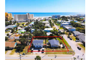 204 Country Club Drive, Melbourne, FL 32940 - MLS#1068181