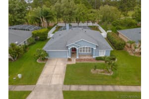 950 Nixon Circle, Palm Bay, FL 32907 - MLS#1068209
