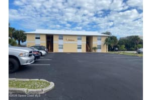 837 Hickory Street, Melbourne, FL 32901 - MLS#1068258