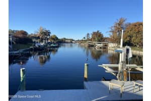 921 4th Street, Cocoa Beach, FL 32931 - MLS#1068261