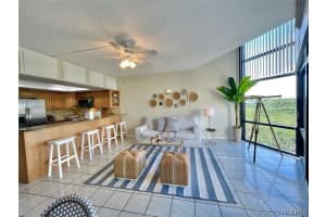 55 4th Street, Cocoa Beach, FL 32931 - MLS#1068329