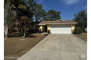1033 Baysinger Street Nw, Palm Bay, Fl 32907, Palm Bay