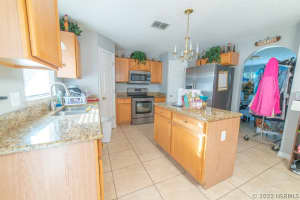 702 Papillon Street, Palm Bay, FL 32908 - MLS#1068442