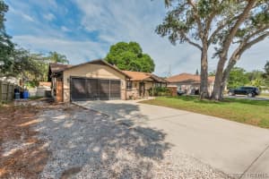 463 Old Country Road South E, Palm Bay, FL 32909 - MLS#1068443
