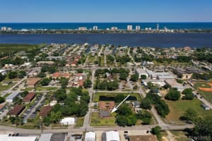 353  Ferndale Avenue Palm Bay, FL 32119 - Off Market