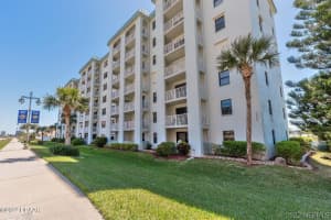 3165 Atlantic Avenue, Cocoa Beach, FL 32931 - MLS#1068521