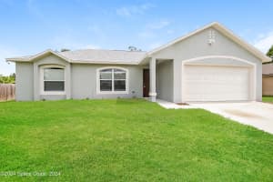 1792 Parrsboro Street, Palm Bay, FL 32907 - MLS#1068602