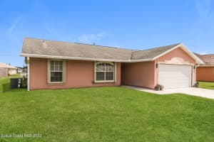 2307 Sw Kent Circle, Port St. Lucie, Fl 34953, Port St. Lucie