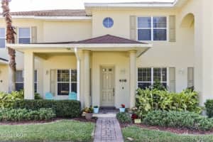 811 Airport Avenue, Palm Bay, FL 32909 - MLS#1068609