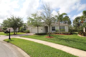 523 Gardendale Circle Se, Palm Bay, Fl 32909, Palm Bay