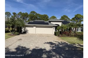 110 Ridgemont Circle, Palm Bay, FL 32909 - MLS#1068809