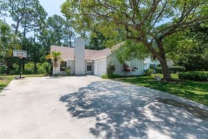 1204 Linmoor Circle, Palm Bay, FL 32907 - MLS#1068830