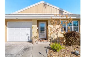 647 Desoto Lane, Indian Harbour Beach, FL 32937 - MLS#1068934