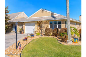 647 Desoto Lane, Indian Harbour Beach, FL 32937 - MLS#1068934