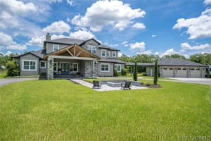 1035 Tallacoe Trail