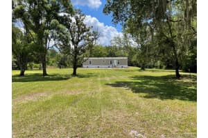 810 De Groodt Road, Palm Bay, FL 32908 - MLS#1069138