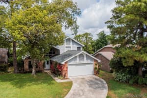 1026 Bacon Circle, Palm Bay, FL 32905 - MLS#1069225