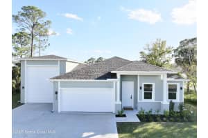 105 Delia Avenue, Palm Bay, FL 32907 - MLS#1069329