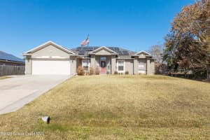 559 Mimosa Street, Palm Bay, FL 32907 - MLS#1069343