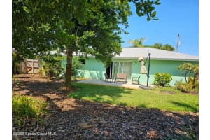 320 Yuma Drive, Indian Harbour Beach, FL 32937 - MLS#1069415