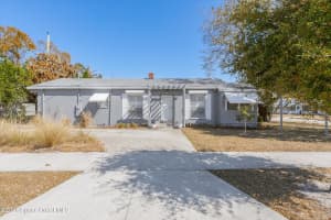 1811 Hickory Street, Melbourne, FL 32901 - MLS#1069480