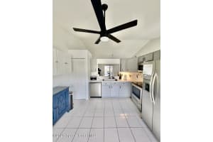 700 Pampas Street, Palm Bay, FL 32907 - MLS#1069503