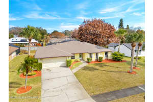 1075 Mandarin Drive, Palm Bay, FL 32905 - MLS#1069524