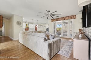 322 Trotters Street, Palm Bay, FL 32909 - MLS#1069541