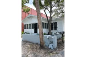 2206 Irwin Street, Melbourne, FL 32901 - MLS#1069637