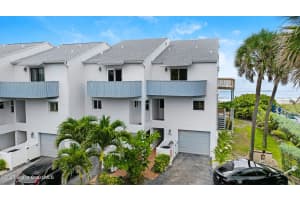 2711 S Highway A1a, Melbourne Beach, FL 32951 - MLS#1069999