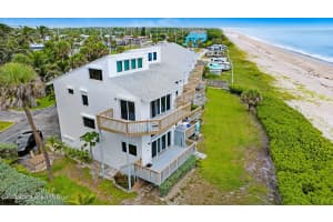 2711 S Highway A1a, Melbourne Beach, FL 32951 - MLS#1069999