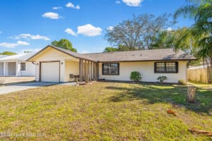 1134 37th Avenue, Vero Beach, FL 32968 - MLS#1070256