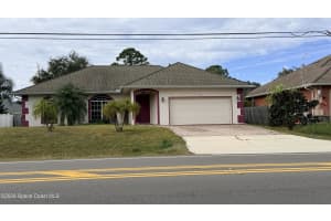 1782 Degroodt Road, Palm Bay, FL 32908 - MLS#1070358