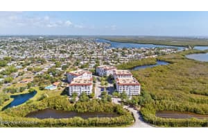 800 Del Rio Way, Merritt Island, FL 32953 - MLS#1070360