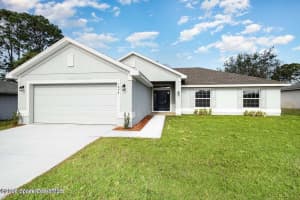 483 Oakleaf Street, Palm Bay, FL 32908 - MLS#1070392