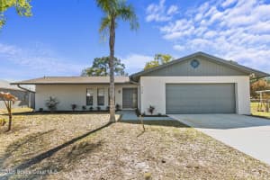 726 Cleaves Street, Palm Bay, FL 32909 - MLS#1070410