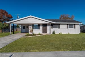 995 Eyerly Lane, Palm Bay, FL 32905 - MLS#1070431