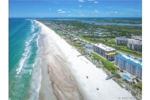 2213 Woodlawn Circle, Melbourne, FL 32934 - MLS#1070489