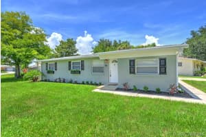 502 Forrest Hills Street, Palm Bay, FL 32908 - MLS#1070495