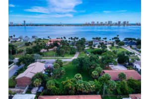 295 Spruce Avenue, Merritt Island, FL 32953 - MLS#1070502