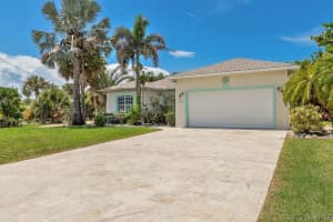 1535 Kylar Drive, Palm Bay, FL 32907 - MLS#1070699