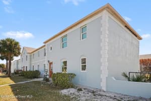 930 Colonial Court, Indian Harbour Beach, FL 32937 - MLS#1070708