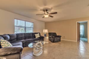 501 Fitzsimmons Street, Palm Bay, FL 32908 - MLS#1070725