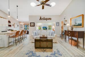 541 Belltower Avenue, Deltona, FL 32725 - MLS#1070765