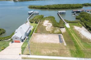 210 Grant Road, Merritt Island, FL 32953 - MLS#1070778