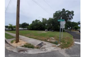 346 16th Place, Vero Beach, FL 32962 - MLS#1070854