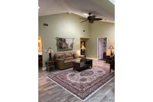 810 Wren Circle, Barefoot Bay, FL 32976 - MLS#1070900