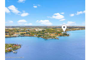 3901 Dixie Highway, Palm Bay, FL 32905 - MLS#1071072